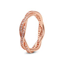 Anel Feminino Prata Esterlina 925 – Elegância, Romance e Sofisticação