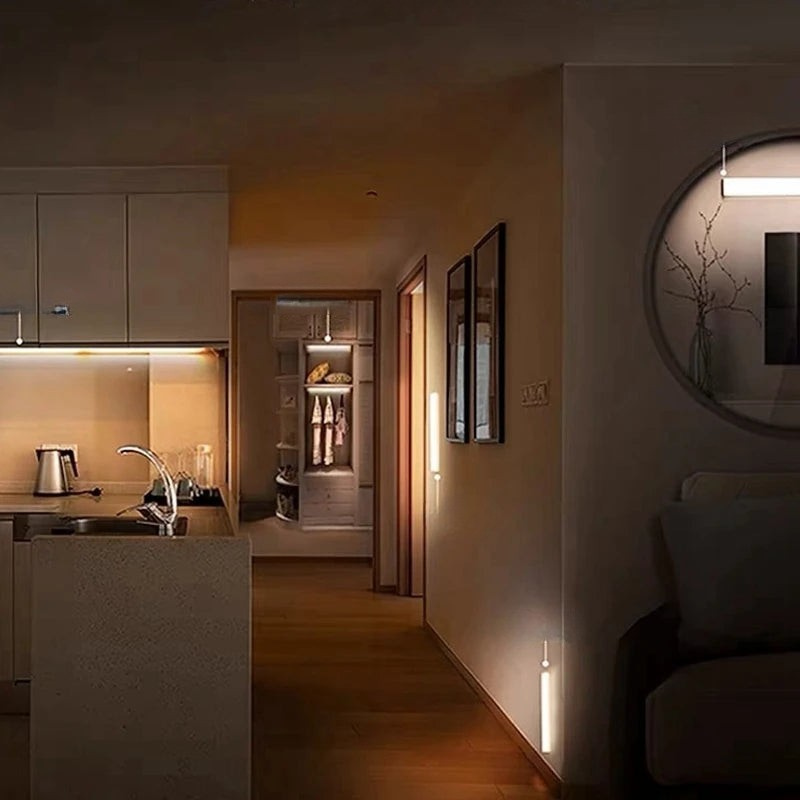 Luz LED Inteligente com Sensor de Movimento – Recarregável e Autoadesiva